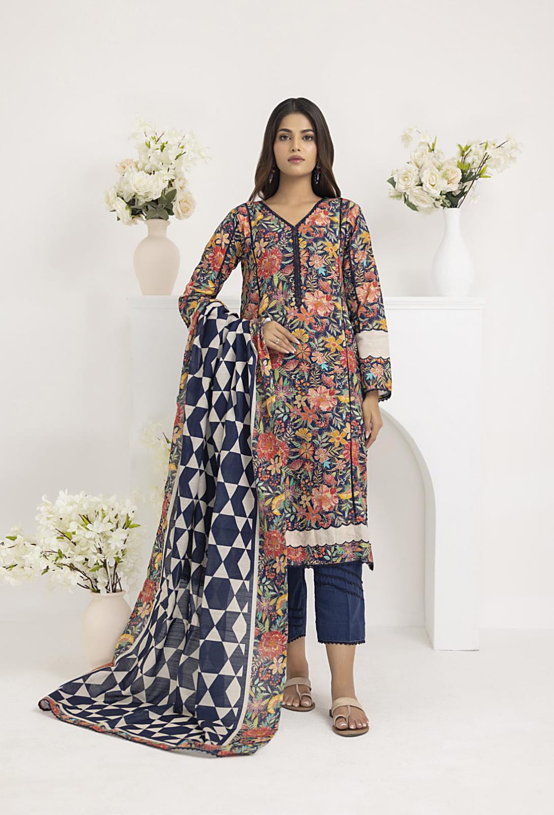 HS73-Salina Premium Printed Khaddar 3-Piece