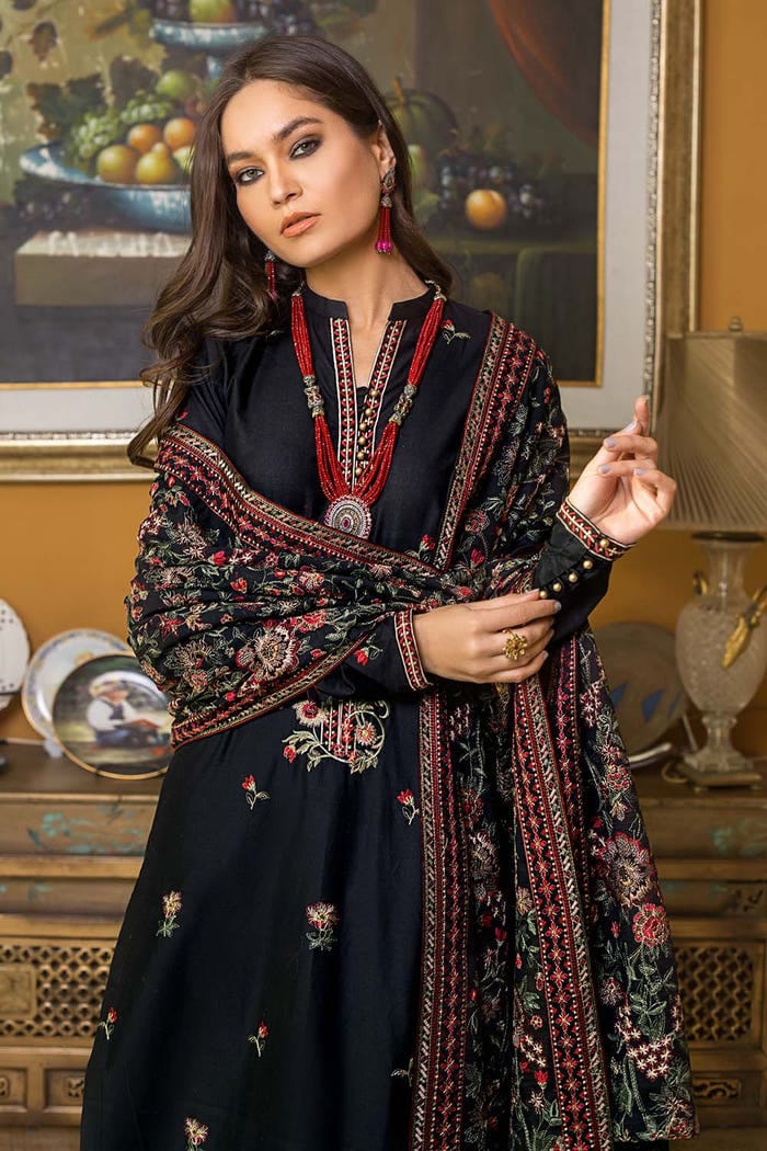 HS-128 Dhanak Embroidered 3-piece